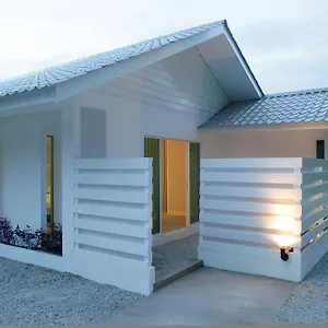 la-pari-pari.tophotelslangkawi.com/