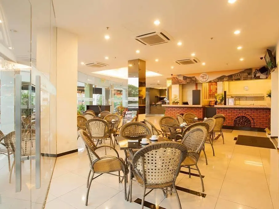 Leo Express Hotel Kuala Lumpur 3*,